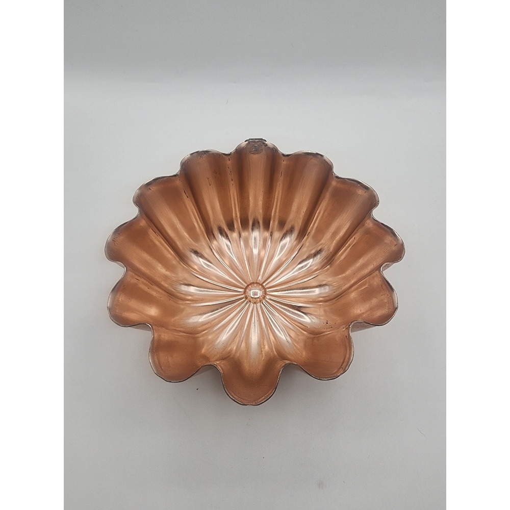 Vintage Copper Fluted Bundt Cake Jello Mold Wall Hanging Decor 7 Inch
